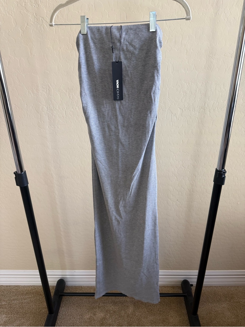 Fashion Nova Light Gray Ribbed Maxi Skirt